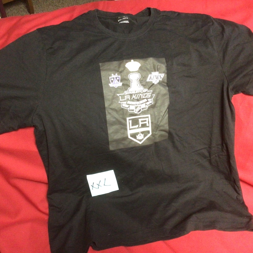 NHL L A Kings championship tshirt